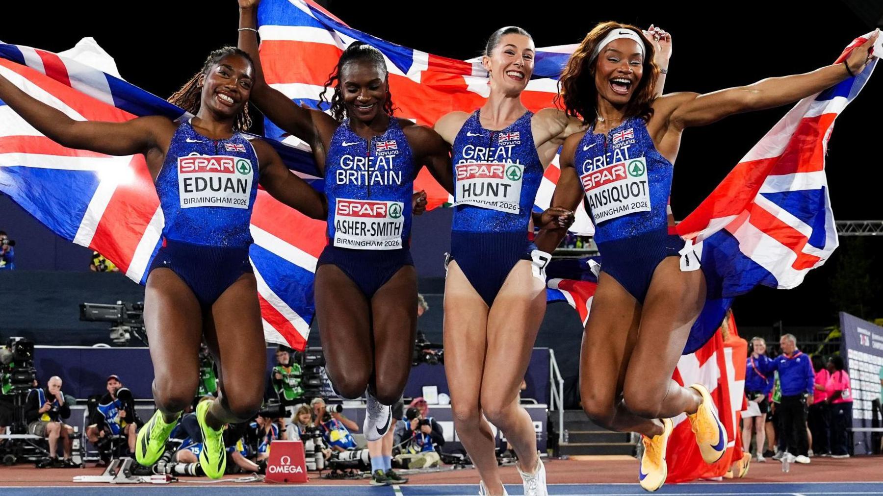 阿比·多内利在欧洲锦标赛上赢得英国首枚女子马拉松奖牌